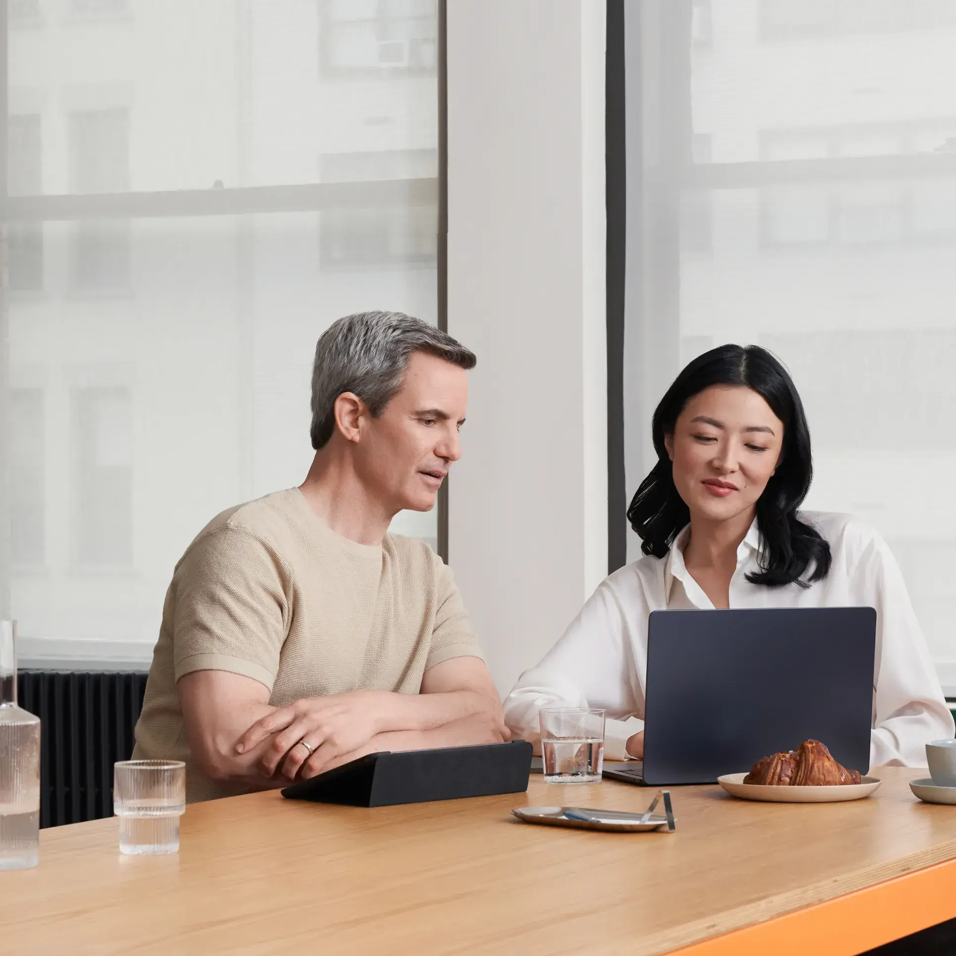 Agency team collaborating on Amazon account performance